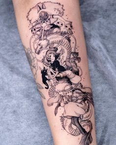 Studio Ghibli Tattoo Stencil, Ghibli Tattoo Sleeve, Studio Ghibli Tattoo Sleeve, Cute Anime Tattoos, Gnarly Tattoos, No Face Tattoo, Howls Moving Castle Tattoo, Miyazaki Tattoo, Princess Mononoke Tattoo