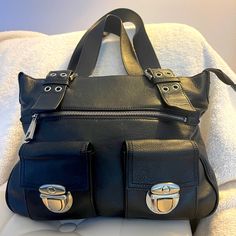 Euc Double Front Pocket Marc Jacobs Black Leather Shoulder Bag. Beautiful Like New Condition With No Visible Signs Of Damage Or Wear. Soft Leather And Beautiful Hardware, Great Quality. Black Shoulder Bag With Palladium Hardware For Travel, Black Leather Bag With Silver-tone Hardware, Black Bag With Palladium Hardware For Work, Black Bags With Palladium Hardware For Work, Black Leather Satchel With Silver-tone Hardware, Black Leather Shoulder Bag With Silver-tone Hardware, Black Leather Shoulder Bag With Palladium Hardware, Everyday Black Satchel With Palladium Hardware, Black Bags With Silver-tone Hardware For Work