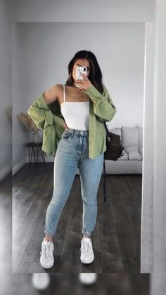 Cute Casual Athleisure, Hot College Outfits, Edgy Fashion Outfits, College Wear, Outfit 2022, Ootd Inspo, Italy Outfits