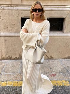 Elegant Solid Cotton V-neck Dress Women's High Waisted Lace Up Long Sleeved Maxi Dresses 2024 New Timeless Fall Outfits 2023, All White Skirt Outfit Classy, Silk Skirt Outfit Classy Wedding, Soft Cozy Aesthetic Outfits, Euro Summer Outfits Modest, Fall Honeymoon Outfits, Winter Honeymoon Outfits, All White Fall Outfit, Resort Casual