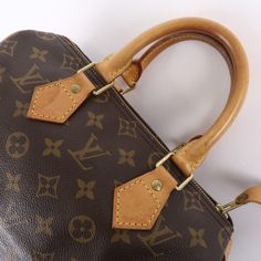 Product No M41528 Serial No SP0956 Color Monogram Size W25 × H18 × D14cm (9.84"/7.09"/5.51")Please forgive some errors. Material Monogram Canvas, Nume Leather Comes with Comes with none Management No 37342-4 Condition Rank BAverage,well used condition. Outside condition (Scratches) some abrasions on leather, corner rubs(Stains) some stains, spots, discolorations on leather(Remarks) lost its shape,peelings on metal fittings Inside condition (Scratches) some abrasions(Stains) -(Remarks) some fuzz Top Handle Bags With Branded Hardware In Monogram Canvas, Monogram Canvas Satchel Bag With Handles, Monogram Canvas Satchel Bag, Monogram Canvas Pouch Bag With Handles, Satchel Bags With Branded Hardware And Monogram Canvas, Classic Monogram Canvas Bag With Handles, Daily Monogram Canvas Satchel Bag, Classic Monogram Canvas Top Handle Bag, Classic Monogram Canvas Bag For Everyday Use