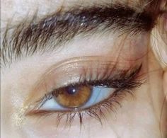 Serin Eyes Aesthetic, Serin Eyes, Light Amber Eyes, Close Up Photography Face, Slanted Eyes, Honey Eyes, Brown Eyes Aesthetic, Dreamy Eyes, Eye Photo