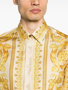 Versace Barocco-print Silk Shirt - Farfetch Printed Silk Shirt, Versace Brand, Crossbody Tote Bag, Versace Men, Silk Shirt, Leather Jewelry, Fashion Company, Silk Satin, Silk Printing