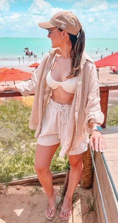 Goa Outfits Women, Road Trip Outfit Summer, Outfit Ideas Basic, Siren Outfits, Trip Outfit Summer, Dress Like Celebrity, 2000s Office, Siren Outfit, Women Beach Outfits