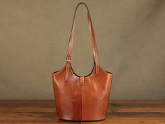 Genuine Leather Shoulder Bag Tote Bag for Women Handmade Vintage Real Leather Crossbody Bag Personalization Custom Logo Satchel Purse Gift - Etsy Formal Handheld Brown Bucket Bag, Vintage Bucket Shape Shoulder Bag For Daily Use, Classic Cognac Bucket Bag, Formal Bucket Shoulder Bag With Leather Handles, Classic Handheld Bucket Bag For Daily Use, Classic Shoulder Bag With Bucket Shape, Leather Bucket Shape Shoulder Bag, Classic Brown Bucket Shaped Bag, Classic Bucket Shape Shoulder Bag