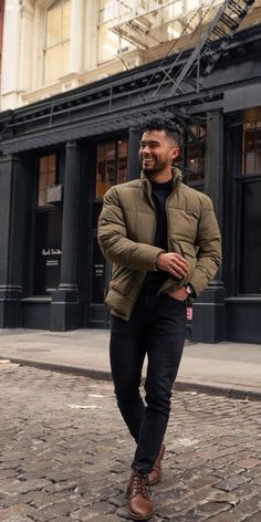 Winter Outfits Men Streetwear, Mens Fall Outfits, Berlin Style, Mens Business Casual Outfits, Stylish Men Casual, Mens Casual Dress Outfits, Men Stylish Dress, Guys Clothing Styles, Fall Outfits Men