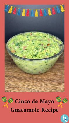 cinco de mayo guacamole recipe in a glass bowl