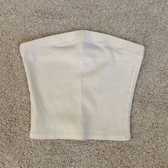 Snug Stretchy Tube Top Fits More Like An Xs. Never Worn And In Excellent Condition. Basic White Ribbed Crop Top, White Stretch Tube Top Casual, Casual Fitted Ribbed Tube Top, Casual Ribbed Tube Top, Casual Cotton Tube Top, Casual Ribbed Sleeveless Tube Top, White Cotton Tube Top For Spring, Tube Top Fits, Cropped Tube Top