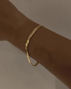 Fancy Dinner Date, Herringbone Chain, Fancy Dinner, Liquid Gold, A Bracelet, Dinner Date, Jewelry Inspo, Gold Vermeil, Chain Bracelet