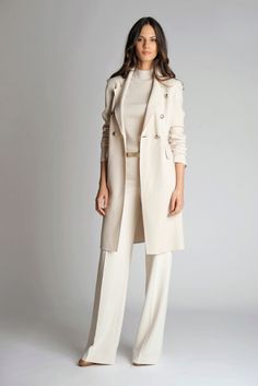 Outfit Elegantes, White Coat, Looks Chic, Business Attire, Work Attire, Work Fashion, Look Chic, Business Fashion, St John