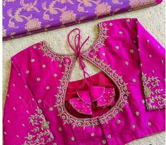 Saree Blouse Hand Designs Latest, Maggam Work Designs Latest, Maggam Work Blouse Designs Latest, Work Blouse Designs Latest, Green Blouse Designs, Work Blouse Designs, Blouse Simple, Lace Blouse Design, Latest Bridal Blouse Designs