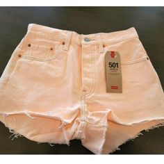 Nwt Levi's Women's 501 Original Shorts Youre A Peach Casual Peach Bottoms For Spring, Trendy Levi's Shorts For Spring, Levi's Jean Shorts For Summer, Levi's Cotton Jean Shorts For Spring, Levi's Summer Jean Shorts For Spring, Levi's Jean Shorts For Spring And Summer, Levi's Summer Shorts For Spring, Levi's Cotton Jean Shorts For Summer, Levi's High Waist Shorts For Spring