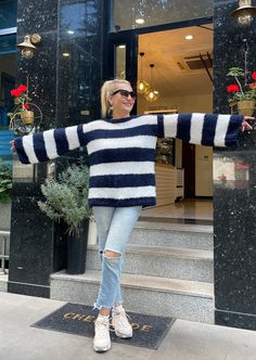 Step into style with our women's striped mohair sweater. The classic navy blue and white stripes offer a timeless look, making it a versatile addition to any wardrobe. 💙Each of our pullovers is hand-knit, ensuring a unique and personal touch. The craftsmanship speaks of quality and care, perfect for those who appreciate artisanal beauty. 🌟 Experience the softness and comfort of our nautical pullover. The mohair blend provides warmth without the weight, ideal for staying cozy on cooler days. ⚓ Nautical inspired by the serene colors of the sea, the navy blue and white palette brings a sense of calm and sophistication to your outfit, suitable for both casual and formal occasions. 📏 Size for Every Woman: Available in multiple sizes, our sweater is designed to flatter every figure. Consult o Oversized Striped Long Sleeve Sweater, Trendy Oversized Striped Sweater, Cozy Oversized Striped Sweater, Oversized Striped Cozy Sweater, White Long Sleeve Sweater With Horizontal Stripes, Blue Crew Neck Sweater With Horizontal Stripes, Blue Sweater Outfit, White Palette, Sweater Navy Blue