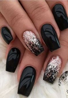 Black And White Nails, Black Gel Nails, Black Nails With Glitter, Nails With Glitter, Unghie Sfumate, Black Coffin Nails, Matte Black Nails, Black Acrylic Nails