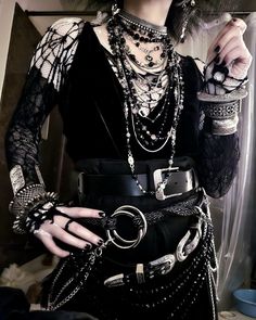 Goth subculture
Goth fashion
Goth aesthetic
Goth styling "overload' Fits Inspiration, Alt Clothes, Cool Kids Clothes, Goth Beauty, Dark Outfits, Alt Fashion, Gothic Outfits