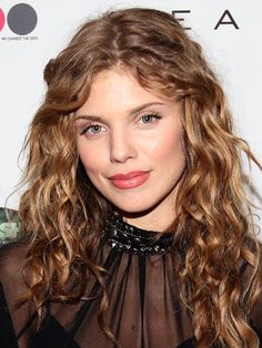 Long, curly layers Annalynne Mccord Hair, Long Curly Layers, Hair Styles 2014, Haircuts For Curly Hair, Hair Mousse, Halle Berry, Vanessa Hudgens, Curly Hair Cuts, Long Curly Hair