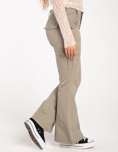 Mid-rise Stretch Parachute Pants With Pockets, Khaki Pants With Flap Pockets For Spring, Fitted Wide Leg Utility Bottoms, Spring Khaki Pants With Flap Pockets, Spring Full Length Cargo Work Pants, Fitted Cotton Bottoms With Multiple Pockets, Cotton Bottoms With Flap Pockets For Fall, Fitted Wide Leg Bottoms With Flap Pockets, Fitted Wide Leg Pants With Flap Pockets