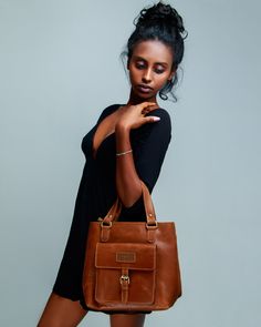 ALMI PURSE: Dark Brown - SKADMAS Brown Nature, Brown Note, Brown Leather Handbag, Brown Leather Handbags, Dark Brown Color, Colored Leather, Ethiopia, Leather Handbag, Leather Purses