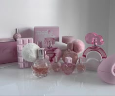 Pink Perfume, Celebrity Perfume, Perfume Lover, Bath And Body Care, Pink Girly Things, Pink Vibes