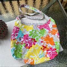 Thirty-One Reversible Crossbody Bag Super Cute Reversible Bag For Spring And Summer, Bright And Cheerful! Canvas Fabric Nwot - Never Used 11" X 12" X 5.75" Snake Purse, Thirty One Purses, Reversible Bag, Pattern Purse, Tote Organization, Pink Crossbody Bag, Thirty One Bags, Large Pouch, Convertible Bags