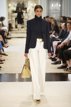 Ralph Lauren Fall 2023, Ralph Lauren Elegant, Ralph Lauren Resort, Ralph Lauren Style, Looks Chic, 가을 패션, 2015 Fashion, Mode Inspiration, White Pants