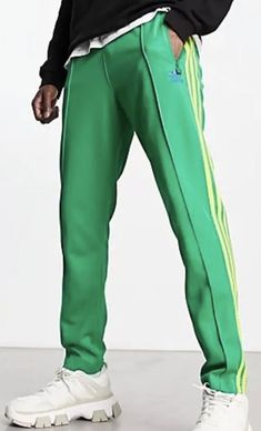 Adidas Beckenbauer, Coachella Fits, Track Pants Mens, Team Green, Adidas Track Pants, Soccer Shorts, Adidas Mens, Adidas Track, Adidas Originals Mens