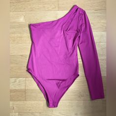 Zara Bodysuit Chic Stretch Purple Bodysuit, Chic Purple Stretch Bodysuit, Chic Fitted Purple Swimwear, Zara Long Sleeve Bodysuit For Party, Zara Long Sleeve Party Bodysuit, Zara Swimwear For Spring Party, Chic Fitted Purple Bodysuit, Zara Fitted Long Sleeve Bodysuit, Fitted Long Sleeve Zara Bodysuit