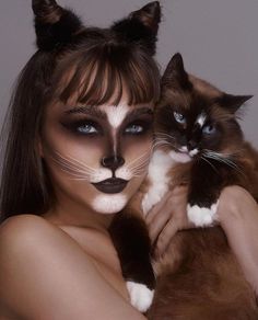 Cat Wiskers Makeup, Halloween Face Looks, Calico Cat Makeup, Realistic Cat Makeup, Cat Nose Makeup, White Cat Makeup, Coffee Eyeshadow, Animal Makeup Looks, Halloween Face Art