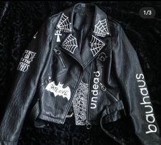 Diy Leather Jacket, Deathrock Fashion, Punk Leather Jacket, Goth Jacket, Goth Fits, Painted Leather Jacket, Goth Outfit Ideas, Goth Subculture