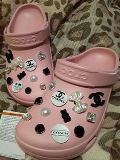 Crocs Decorations, Designer Crocs, Crocs Footwear, Crocs Store, Black Vibe, Crocs Charm, Pearl Boots, Crocs Charms