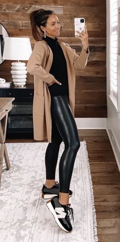 Rok Outfit, Athleisure Outfits, Casual Winter Outfits, Komplette Outfits, Winter Fashion Outfits