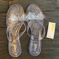 Women’s Clear Jelly Sandal! Size: 11 Fits Like A 10.5 Casual Clear Sandals For Summer, Clear Sandals For Spring Beach Outings, Clear Sandals For Beach In Summer, Clear Sandals For Beach In Spring, Clear Open Toe Jelly Sandals For The Beach, Casual Clear Sandals For Spring, Casual Transparent Sandals For Spring, Clear Open Toe Jelly Sandals For Vacation, Chic Clear Sandals For Beach