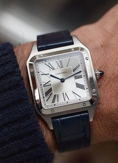 Cartier Watches Mens, Mens Luxury Lifestyle, Stylish Watches Men, Men's Outfits, Cartier Santos, Cartier Watch, Watches Unique