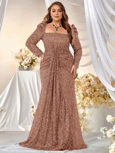 Womens Active Wear Outfits, Middle Age Fashion, Sequin Evening Dresses, Evening Dresses Plus Size, Sequin Party Dress, Stunning Gowns, Bridal Robes