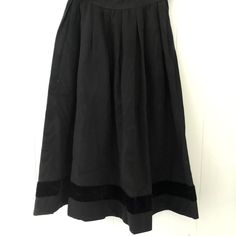 Saint Laurent Rive Gauche Vintage Skirt With Pockets! Midi Length With Velvet Stripe Around Bottom Lined With Metal Side Zipper Size Is Eu 34, Fits Small Waist Like Xs Vintage Midi Skirt, Saint Laurent Vintage, Rive Gauche, Skirt With Pockets, Skirts With Pockets, Women Skirts Midi, Small Waist, Vintage Skirt, Midi Length