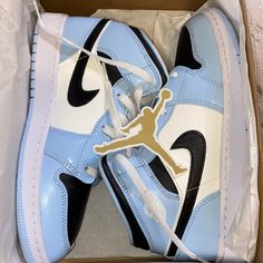 Worn Twice Size 6y Size 7.5 In Woman’s Comes With Original Box Shoes Jordan 1, Jordan Basketball Shoes, Blue Black Color, Shoes Jordan, Jordan Black, Kids Jordans, Jordan 1 Mid, Ice Blue, Jordan Shoes