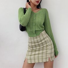 Pattern Type: Plaid Style: Aesthetic Dresses Length: Above Knee, Mini Material: Acetate Material: Acrylic Silhouette: A-Line Decoration: NONE Gender: WOMEN Waistline: Empire Size (cm/inch) Waist Hip Length XS 60cm(23.6") 84cm(33.1") 40cm(15.7") S 64cm(25.2") 88cm(34.6") 40cm(15.7") M 68cm(26.8") 92cm(36.2") 41cm(16.1") L 72cm(28.3") 96cm(37.8") 42cm(16.5") Rok Mini, Rock Outfit, Europe Fashion, Pretty Blouses, Green Outfit, Plaid Mini Skirt, Mode Inspo, Maxi Skirts, Plaid Skirt