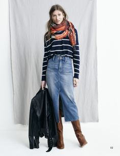 scarf game Transeasonal Outfits, Madewell Fall, Styling Clothes, Looks Jeans, Jean Skirts, Moda Denim, Denim Skirt Outfits, Fall Lookbook, Long Denim Skirt