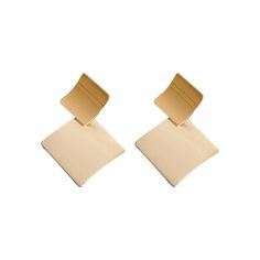 Product Specifications: Material CopperMetal 14K Gold PlatedStock Number: 7305For FemaleWeight 5g Package Includes: 1 x HugeTomato Earrings1 x Box from HugeTomato Minimalist Clip-on Earrings For Gifts, Elegant Rectangular Rose Gold Earrings, Elegant Rose Gold Rectangular Earrings, Elegant Gold Rectangular Clip-on Earrings, Gold Rectangular Clip-on Earrings, Gold Rectangular Earrings For Gift, Tarnish Resistant Rectangular Earrings For Formal Occasions, Formal Rectangular Tarnish Resistant Earrings, Formal Tarnish-resistant Rectangular Earrings