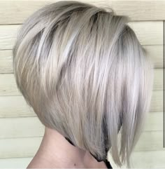 Medium Stacked Haircuts, Bob Haircut Back View, Short Stacked Haircuts, Inverted Bob Short, Inverted Bob Haircuts, Angled Bob Haircuts, Angled Bob Hairstyles