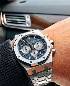 Stylish Watches Men, Audemars Piguet Watches, Men's Vintage Watch, Bohemian Lifestyle, Expensive Watches, Watch Winder, Cartier Watch, Luxury Timepieces, Stylish Watches