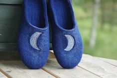 Moon phase felted Slippers Navy Blue slippers Unisex home #feltedslippers #feltslippers #womenslippers #blueslippers #feltedshoes #moon #moonphases Comfortable Blue Slippers With Rubber Sole, Comfortable Blue Slippers With Round Toe, Blue Round Toe Slippers, Comfortable Blue Indoor Slippers, Blue Comfy Slippers With Round Toe, Comfy Blue Slippers With Round Toe, Casual Blue Slippers With Soft Sole, Comfy Blue Round Toe Slippers, Blue Slip-on Slippers For Indoor Use