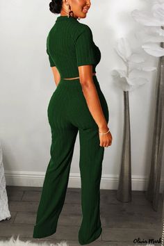 Olivia Mark - Emerald Green Solid Straight Short Sleeve Two-Piece Pants Set - Contemporary Casual Ensemble Chic Green Solid Color Sets, Casual Solid Two-piece Bottoms, Green High-waist Stretch Jumpsuits And Rompers, Casual Two-piece High Waist Set, Casual Workwear Pants With Matching Set, Green Stretch High-waist Jumpsuits And Rompers, Green Stretch High Waist Jumpsuits And Rompers, Casual High-waist Two-piece Jumpsuits And Rompers, Casual High Waist Two-piece Set