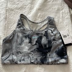 Xxl Nike Swoosh Sports Bra. Dri-Fit. Medium Support. Does Not Have Accompanying Padding. Sold As Is. (From Household With Pets) Nike Gray Athletic Fit Activewear, Nike Gray Activewear For Sports Events, Nike Gray Activewear For Workout, Nike Sporty Gray Activewear, Sporty Gray Nike Activewear, Gray Moisture-wicking Sports Bra For Sports Events, Gray Moisture-wicking Sports Bra For Events, Nike Gray Sportswear Activewear, Gray Sportswear For Sports Events