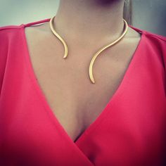 《Go for Gold》@ellinastreasures #ellinastreasures #ellinastrdesign #finejewellery Modern Gold Choker With Clavicle Chain, Adjustable Gold-plated Necklace, Modern Gold Choker Necklace, Elegant Hand Forged Choker Necklaces, Hammered Gold-tone Necklace Gift, Hammered Gold-tone Necklace For Gift, Elegant Gold Brass Choker, Elegant Hammered Choker Jewelry, Gold Pendant Choker For Party