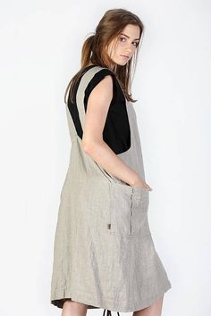 Linen apron dress / linen tunic / linen apron / long linen Sleeveless Cotton Apron With Pockets, Sleeveless Linen Pinafore Dress With Pockets, Tunic Linen, Linen Pinafore Dress, Linen Pinafore Apron, Linen Apron Dress, Linen Pinafore, Dress Apron, Pinafore Apron