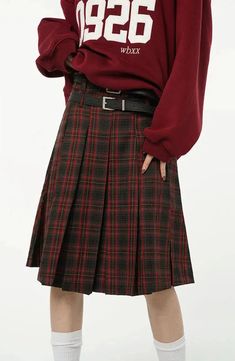 College Style A-Line Skater Midi Skirt Red Skater Skirt, Hip Hop Fashion 90s, Red Plaid Skirt, Short Pollera, Y2k Skirts, Crop Pullover, Plaid Pleated Skirt, Skirt Y2k, Corset Bustier