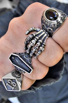 Punk Rings Men, Rock Style Men, Punk Rings, Cool Rings For Men, Biker Tattoos, Men Rings, Mens Rings Fashion