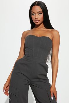 Fitted Solid Color Short Jumpsuits And Rompers, Fitted Gray Jumpsuit For Summer, Cargo Jumpsuit Outfit, Jumpsuit Corset, Cargo Jumpsuit, Jumpsuit Outfit, Sweater Jumpsuit, Free Dresses, Wide Leg Pant