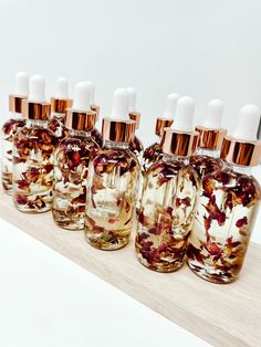 Rose Body Oil, Rose Body, Helianthus Annuus, Skin Care Packaging, Dried Rose Petals, Safflower Oil, Homemade Bath Products, Apricot Kernel Oil, Great Body